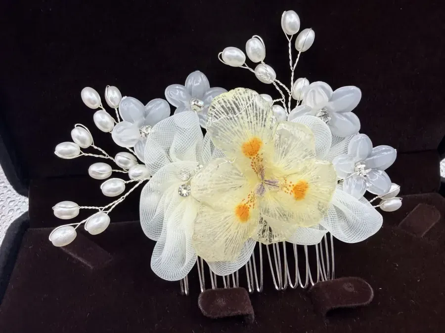 Aros Mariposa Dorada 1